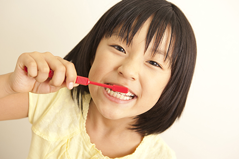 Kids 子供の歯を守るのは親御さんの役割です